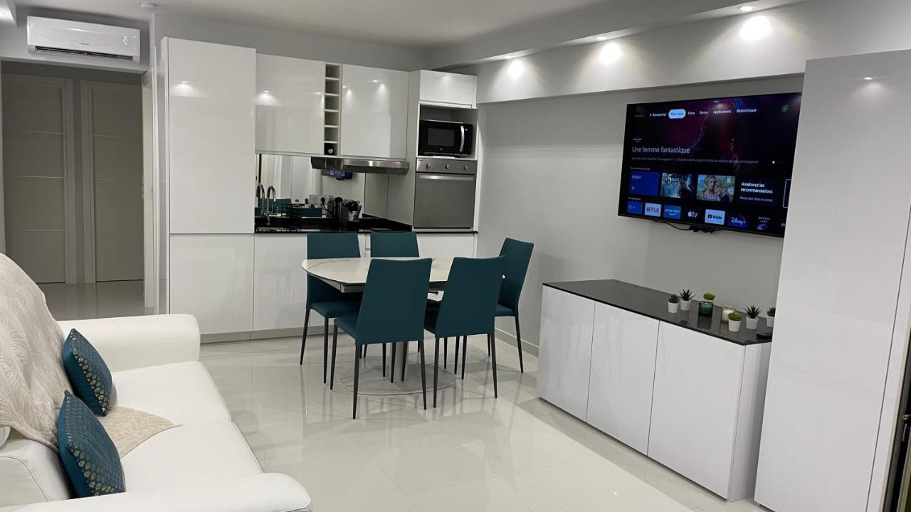 Cannes Pointe Croisette : Superbe Logement Vue Mer Exterior foto